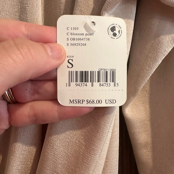 Free people long sleeve bodysuit in shimmering blossom pearl color. NWT - Picture 9 of 9